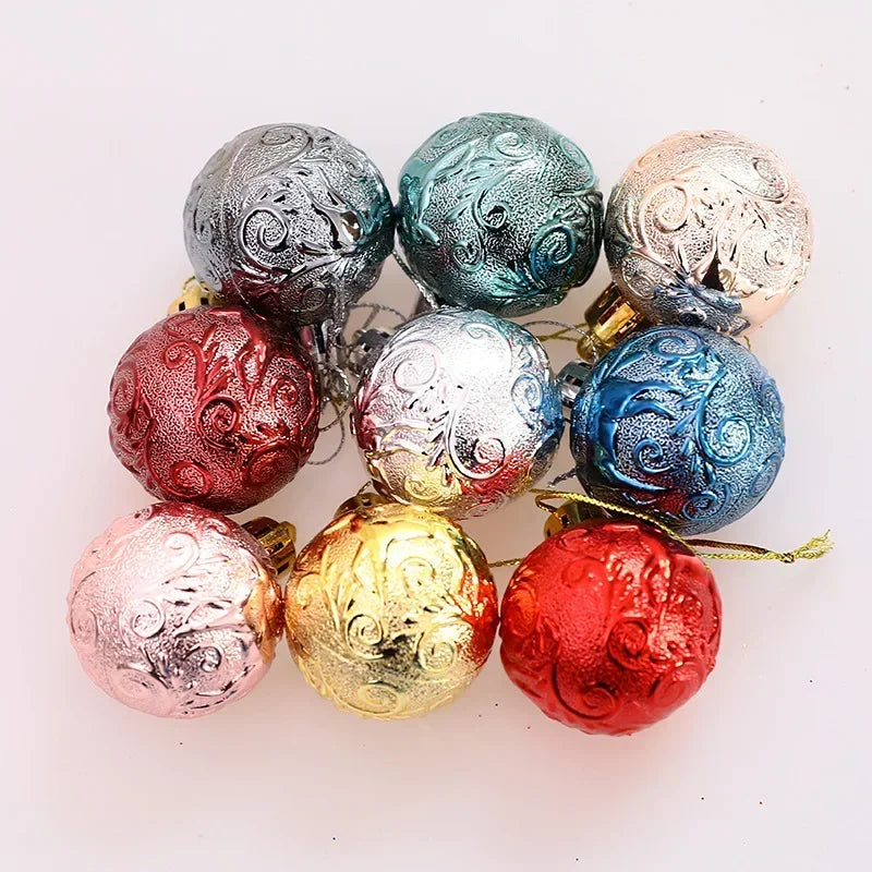 Caixa com 12 bolas para decoração de árvore de natal